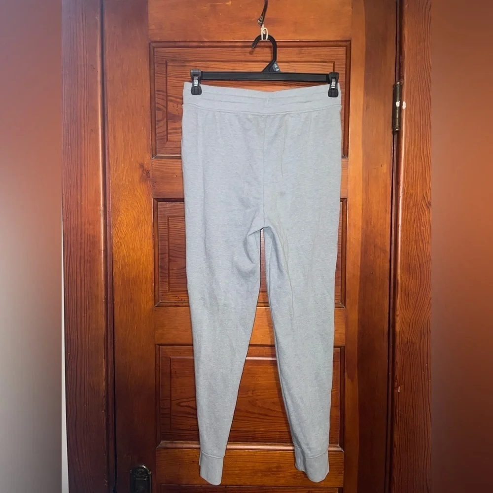 New Without Tags Under Armour Gray Joggers *make offers*